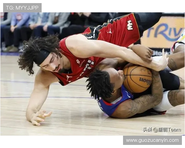 巴特勒半场表现抢眼独自发力16分4板3助力助球队争胜 巴特勒半场表现抢眼独自发力16分4板3助力助球队争胜