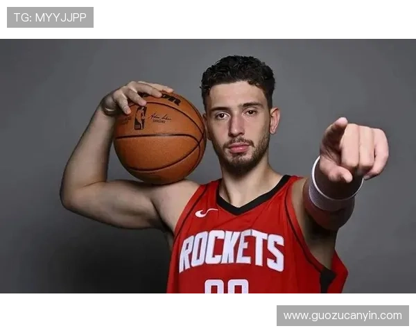 Spears称申京实力超越约基奇认为他是联盟前15球员之列